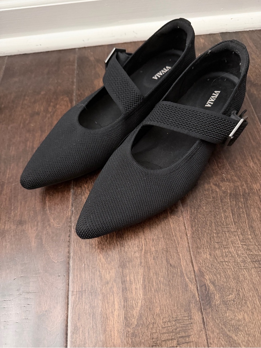 Vivaia Black Pointed Knit Mary Jane Flats